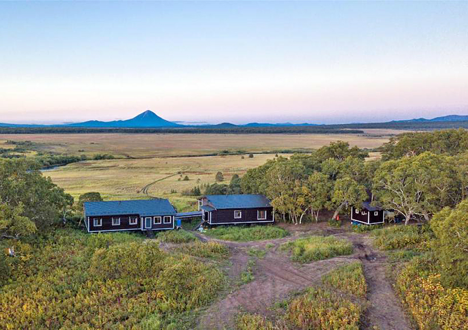 The Fly Shop Travel Image