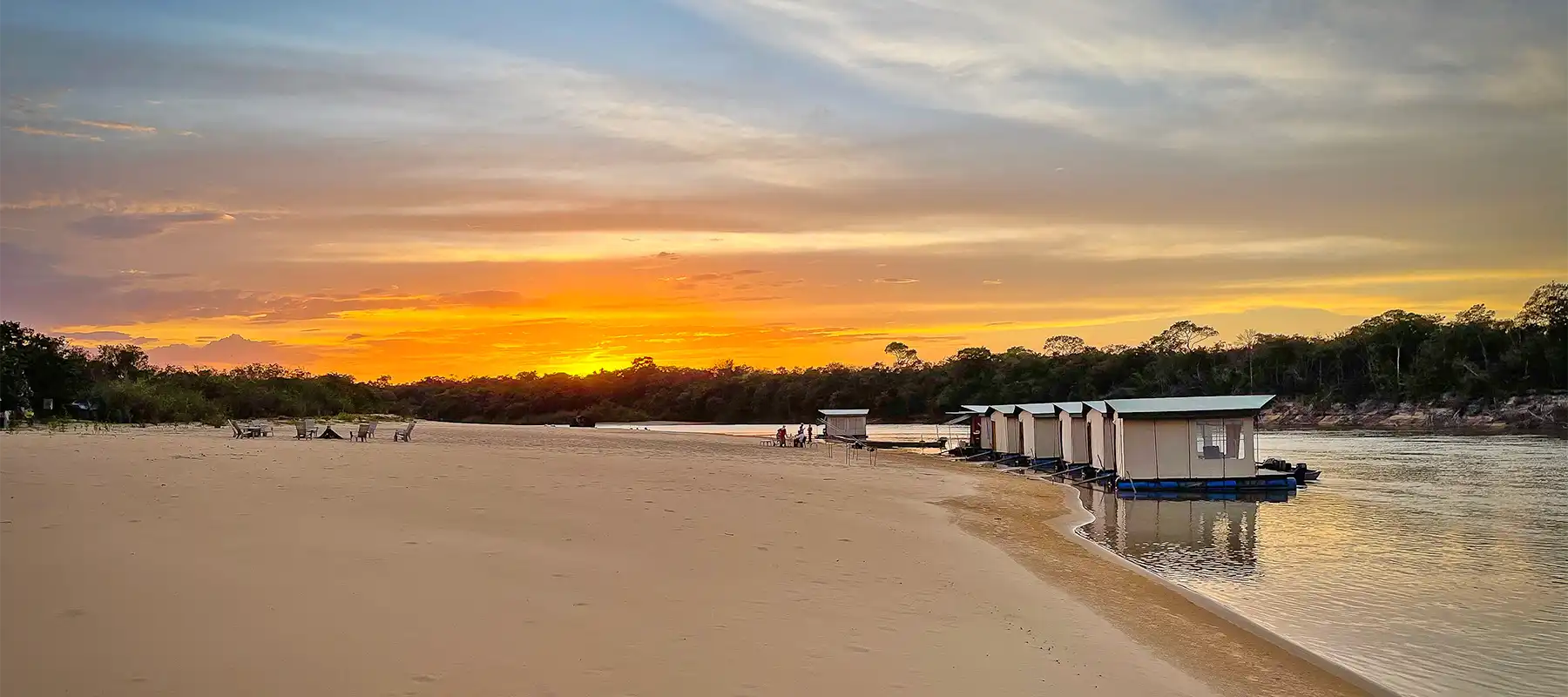 Akuani Floating Camp