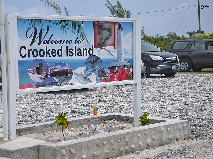 Welcome to Crooked Island sign