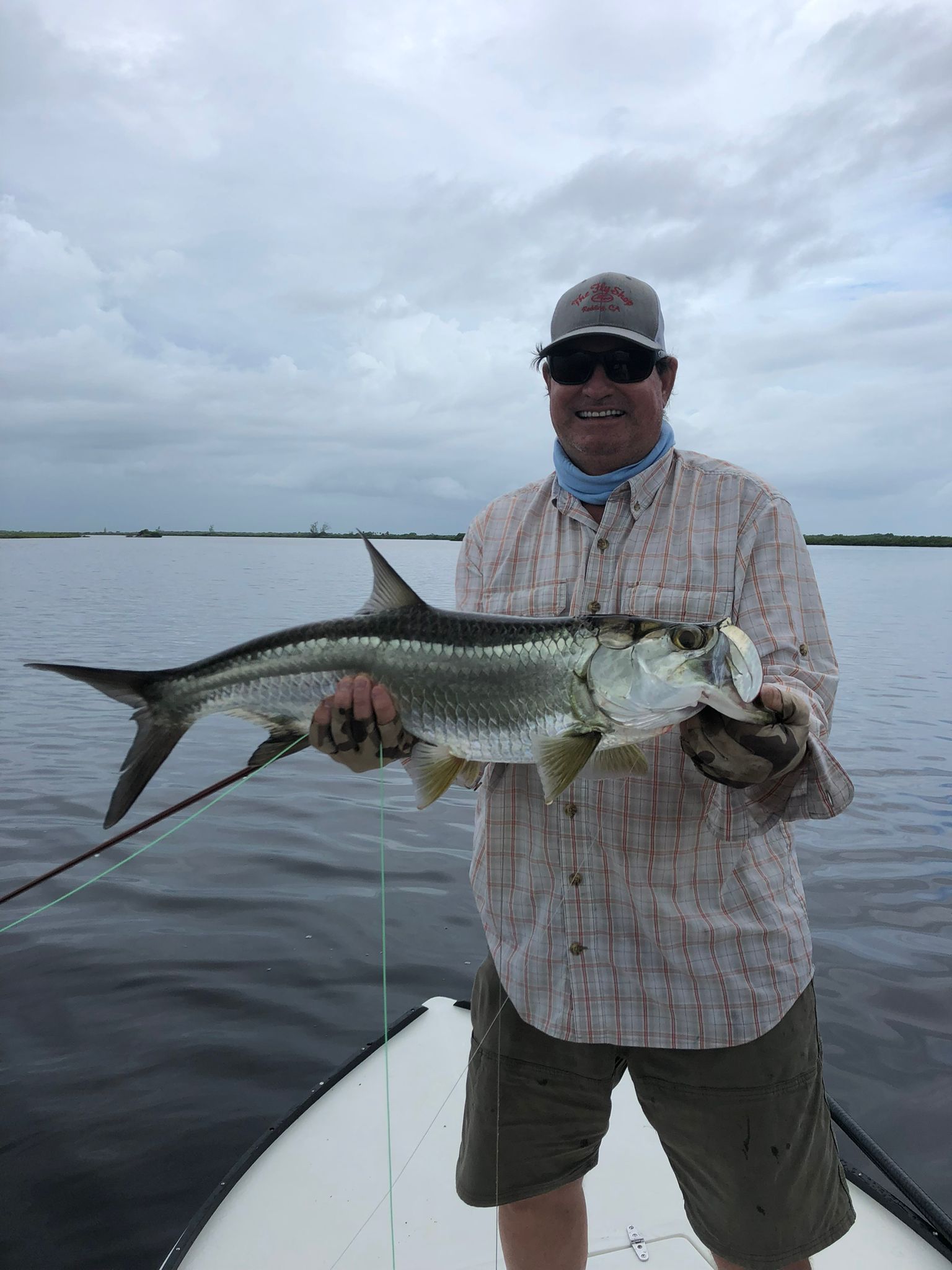 ESB ANGLER WITH TARPON