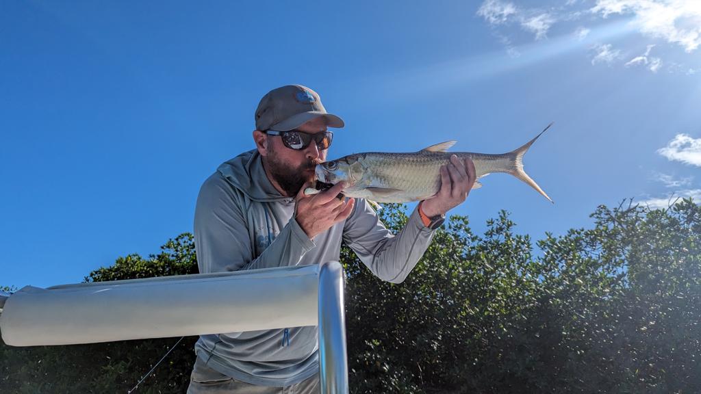 ESB ANGLER WITH TARPON