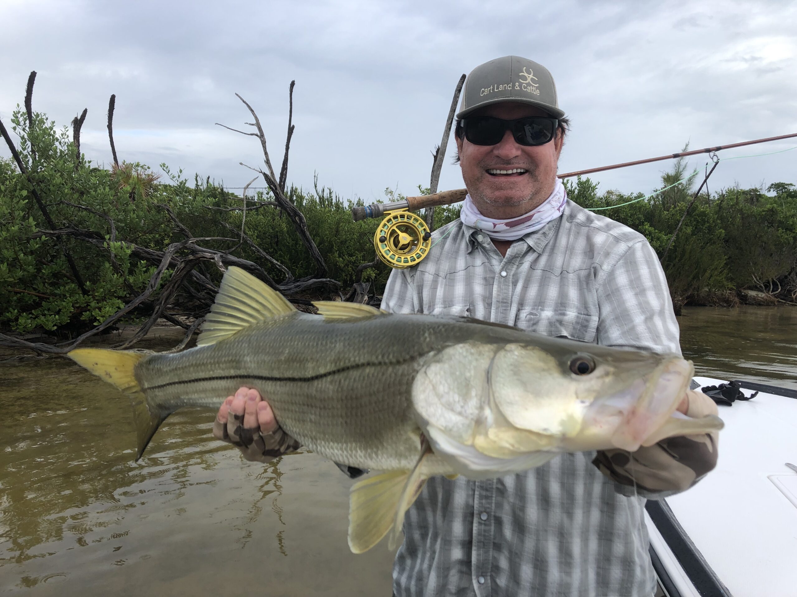 ESB ANGLER WITH SNOOK