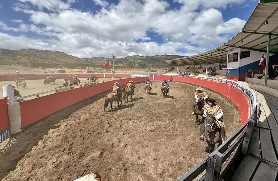 Gauchos at a rodeo in Tapera